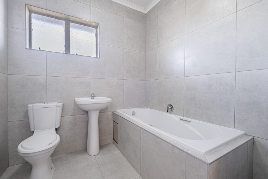 2 Bedroom Property for Sale in Newton Park Eastern Cape